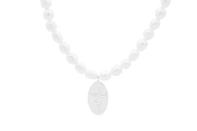 Kiss Pearl Necklace Silver