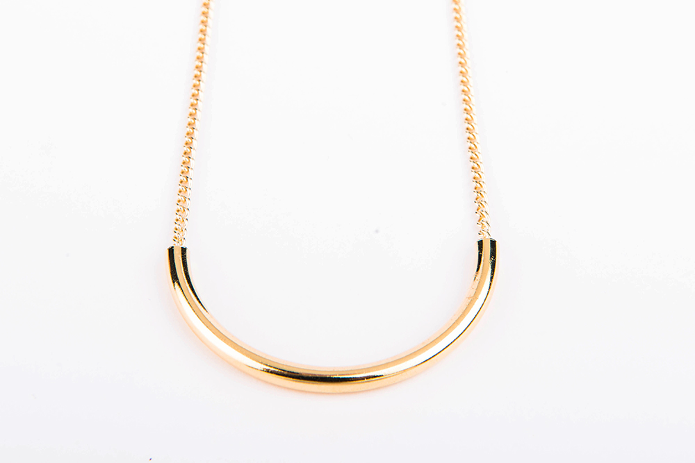 halfpipe necklace simple