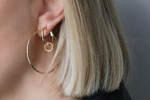 Sleek Hoop Big Earrings Gold