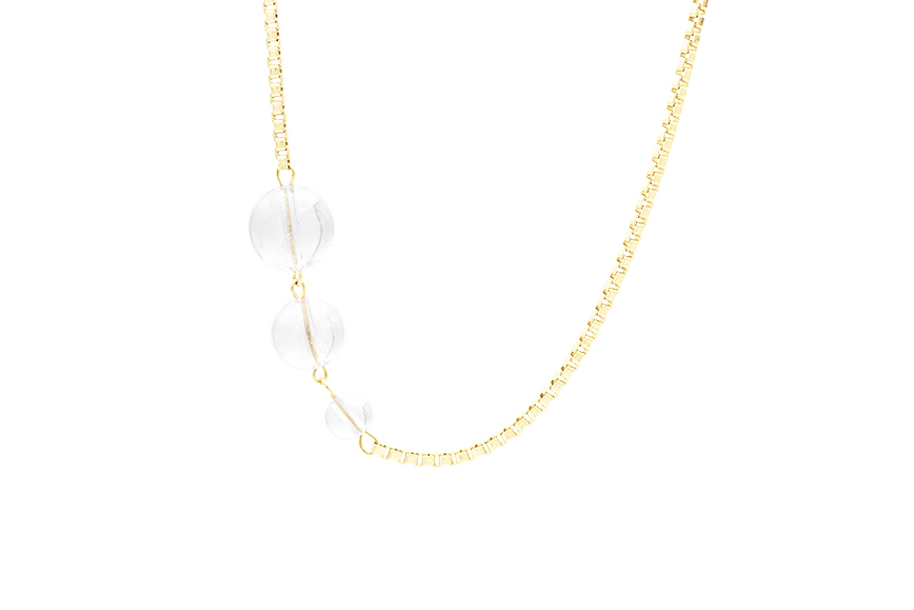 Cluster Necklace White
