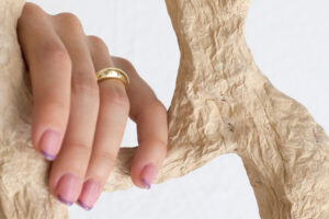 HARE-SMALL-RING-GOLD-MODEL
