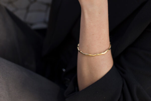 Flap Bracelet Gold