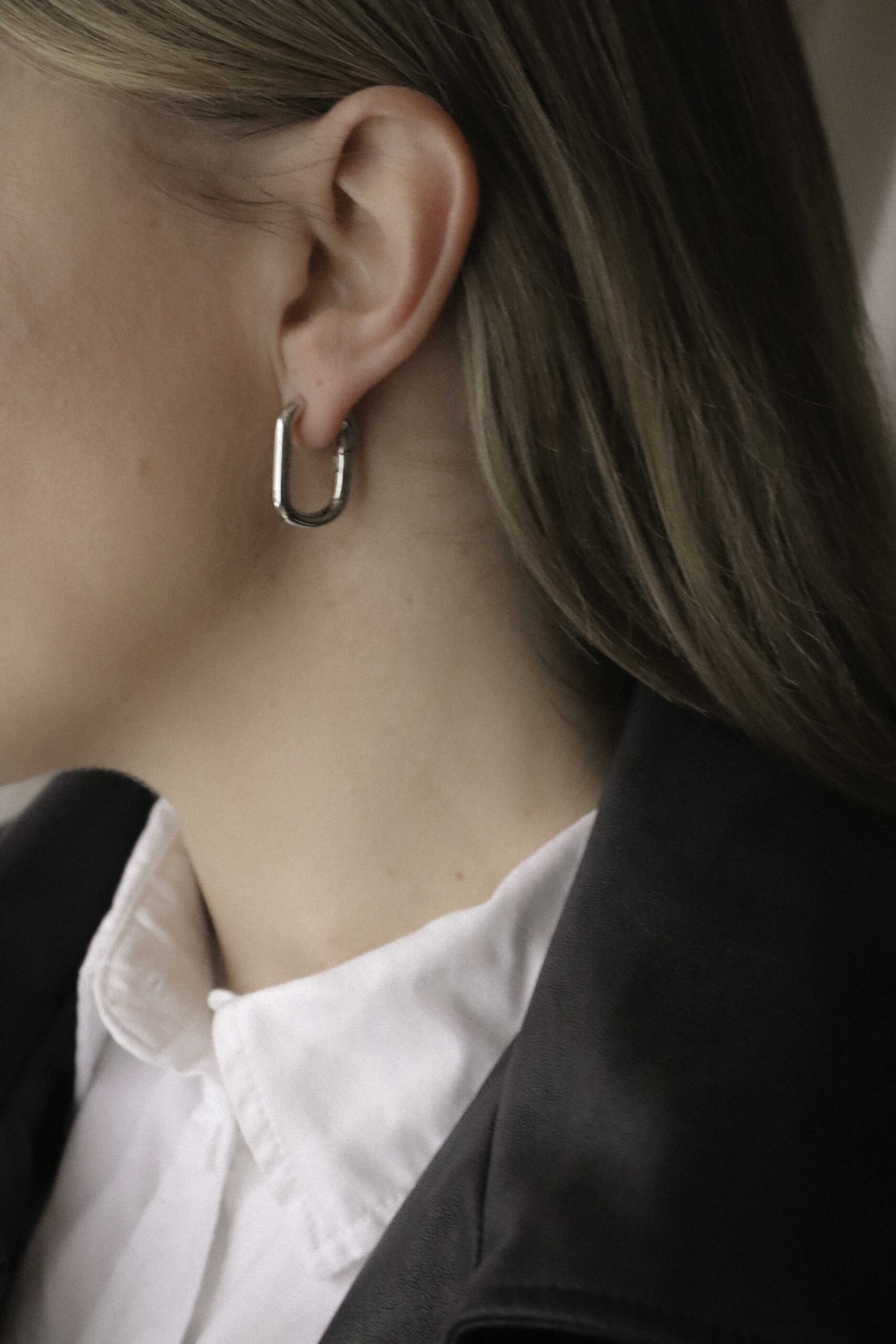Shikaku Earrings Silver - Image 5