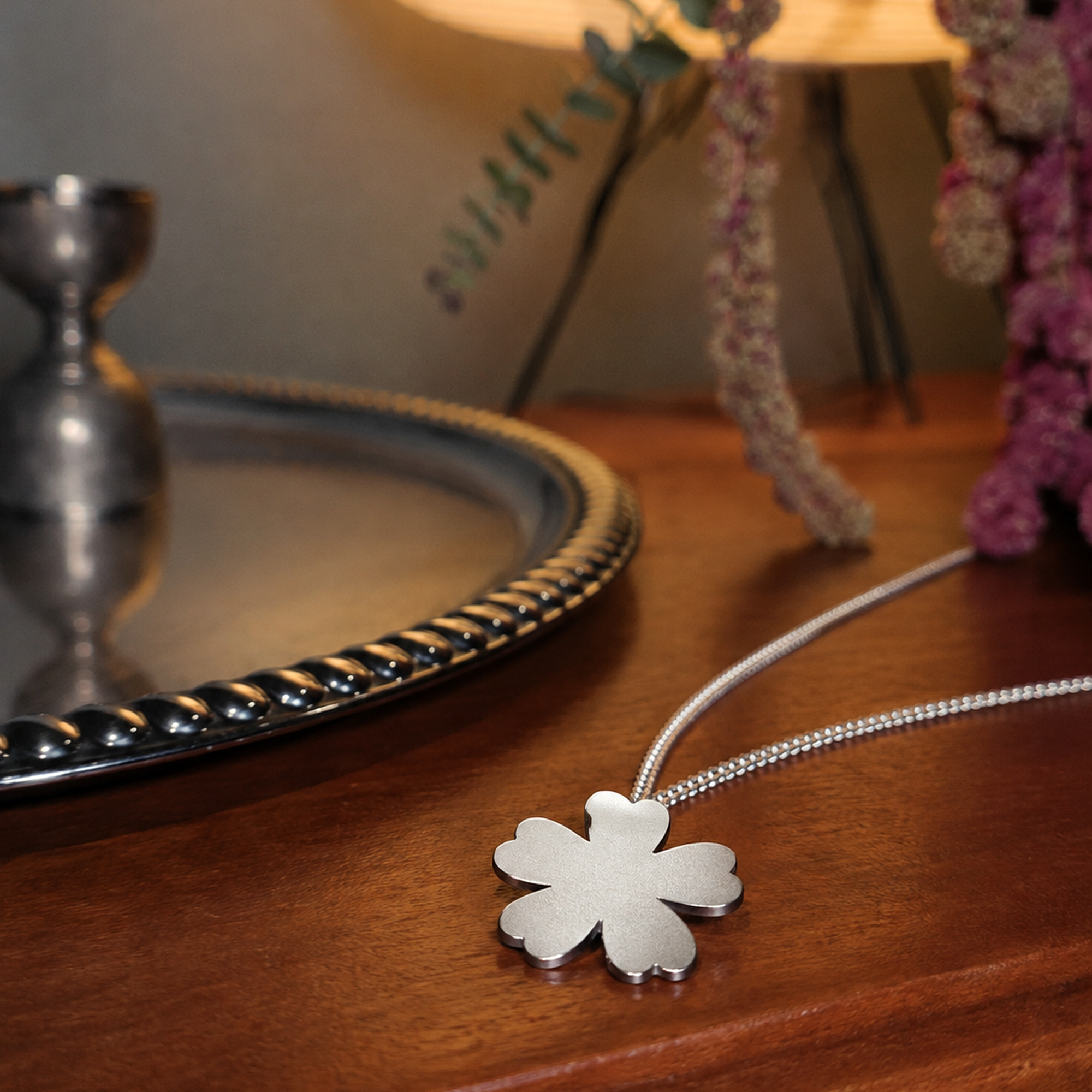 Fleur Necklace Gold - Image 5